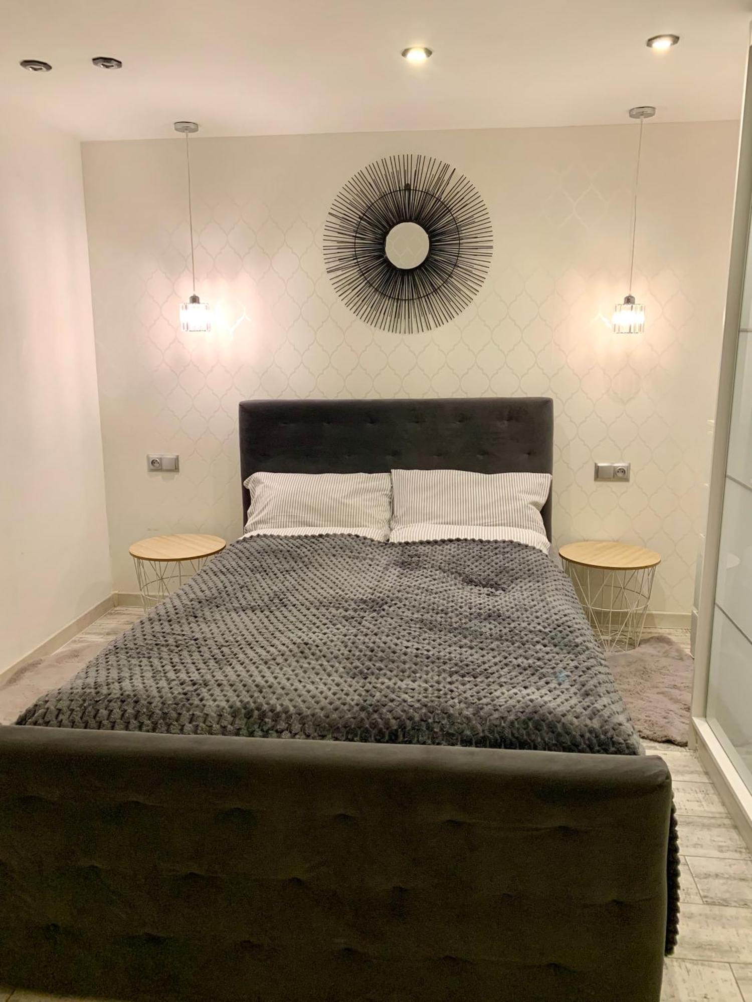 Uroczy Apartament Z Patio Szczecin Luaran gambar